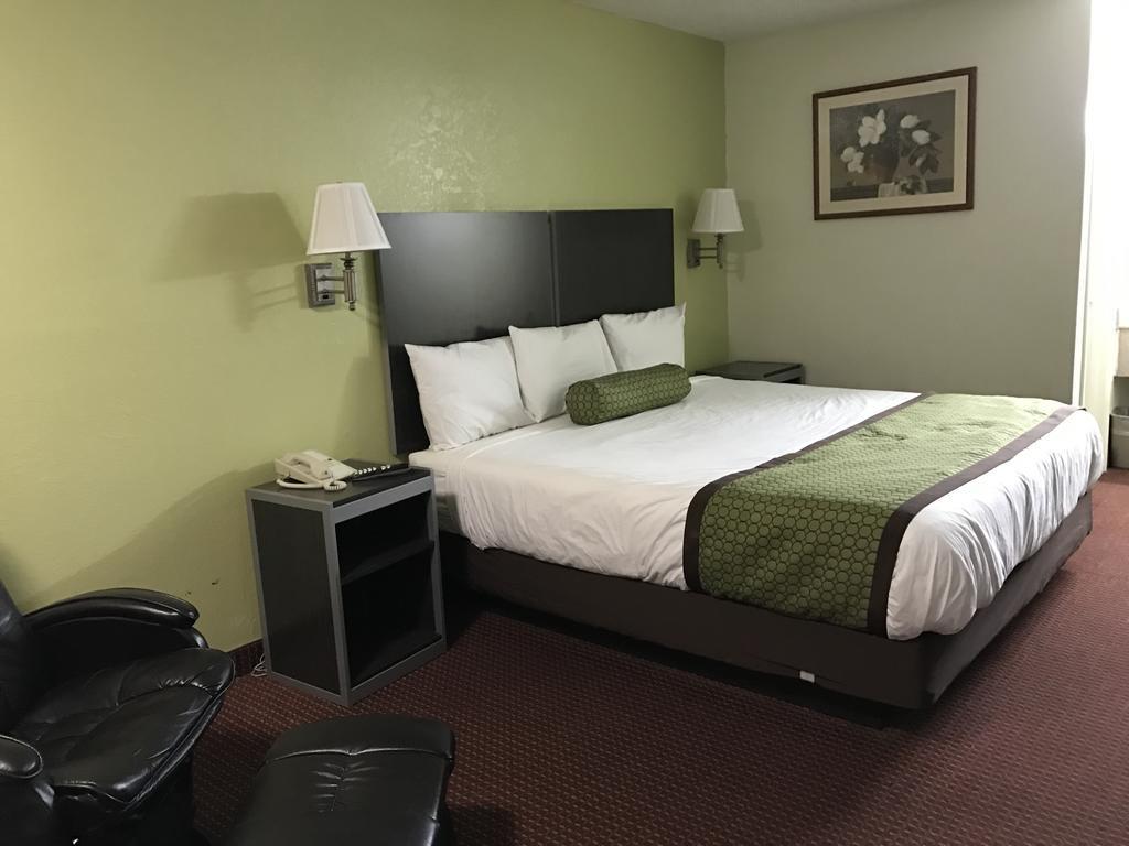 Southern Inn Minden Экстерьер фото